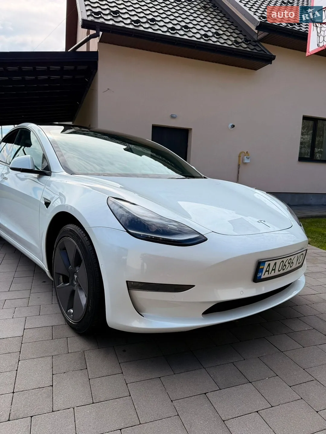 2022 Tesla Model 3 - мініатюра 4