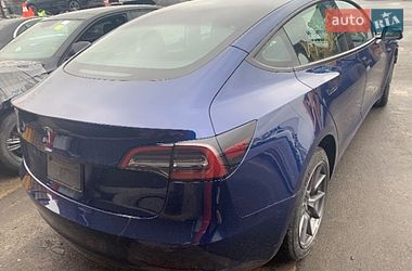 Седан Tesla Model 3 2023 в Киеве