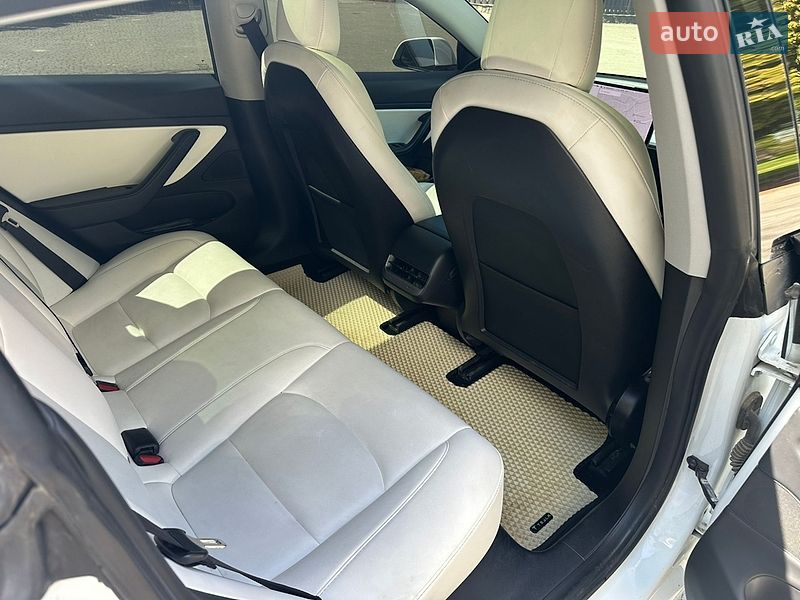 Седан Tesla Model 3 2021 в Самборе фото 22 Седан Tesla Model 3 2021 в Самборе