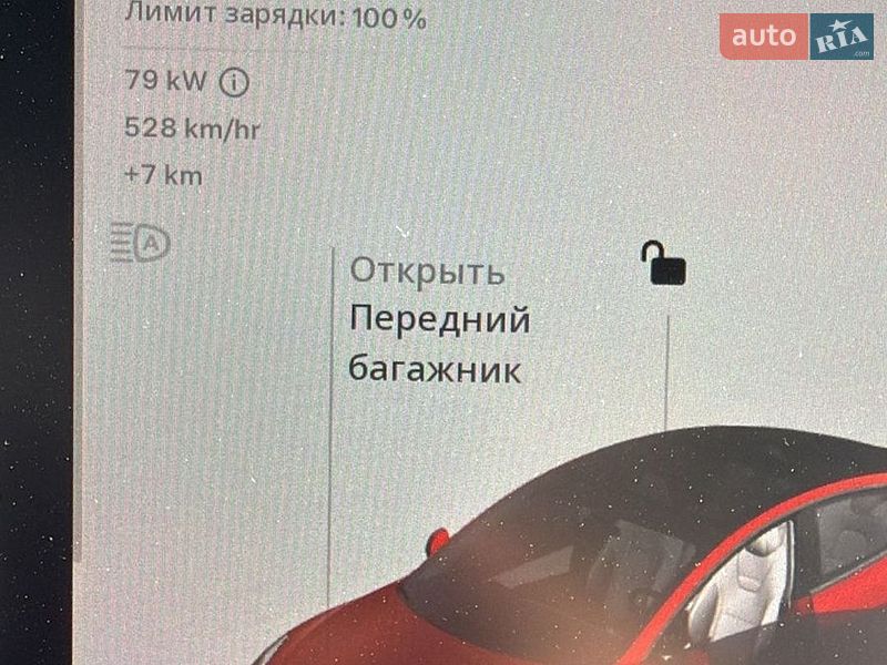 Седан Tesla Model 3 2023 в Чернівцях