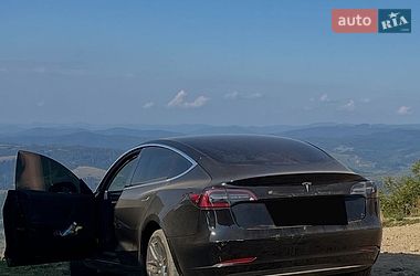 tesla model-3 2019 в Львов от профессионального продавца Мирослав