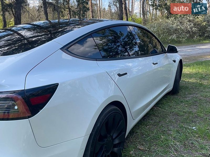 Седан Tesla Model 3 2021 в Полтаве