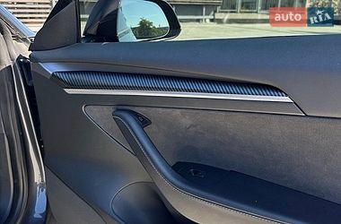 Седан Tesla Model 3 2022 в Києві