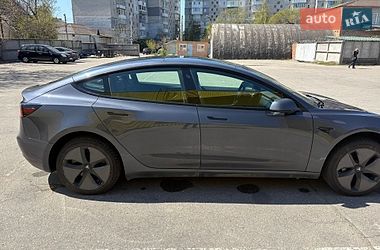Седан Tesla Model 3 2022 в Кропивницком