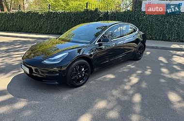 Седан Tesla Model 3 2019 в Одессе