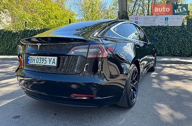 Седан Tesla Model 3 2019 в Одессе
