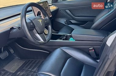 Седан Tesla Model 3 2019 в Одессе