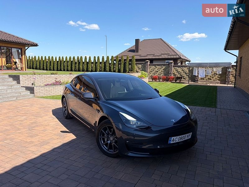 2022 Tesla Model 3, VIN 5YJ3E1EB7NF201790:plate — фото 1 (autoria)