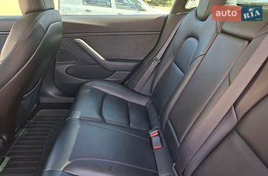 Седан Tesla Model 3 2019 в Киеве