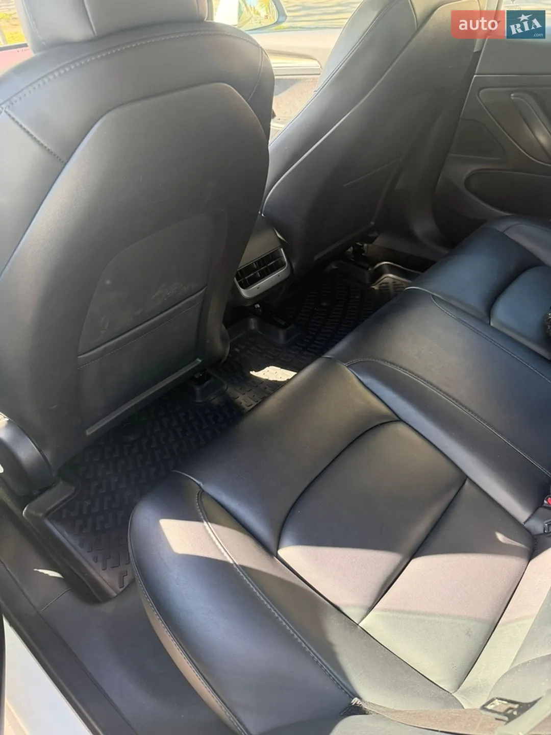 2022 Tesla Model 3 - мініатюра 6