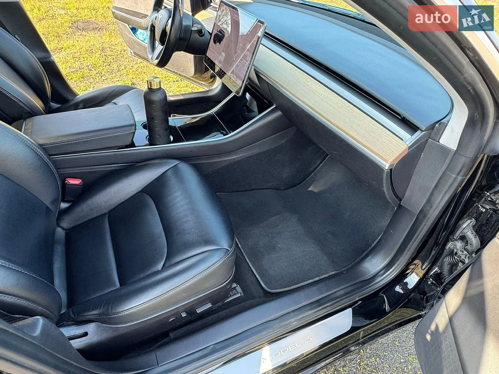 2018 Tesla Model 3 - мініатюра 32