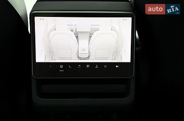 Седан Tesla Model 3 2025 в Києві