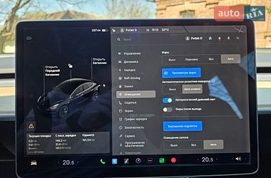 Седан Tesla Model 3 2018 в Бердичеве