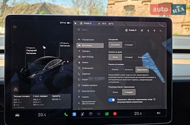 Седан Tesla Model 3 2018 в Бердичеве
