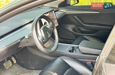 Седан Tesla Model 3 2021 в Виннице