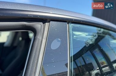 Седан Tesla Model 3 2023 в Львове