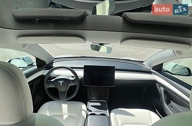 Седан Tesla Model 3 2023 в Днепре