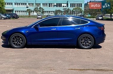 Седан Tesla Model 3 2019 в Житомире