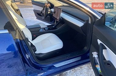 Седан Tesla Model 3 2019 в Житомире