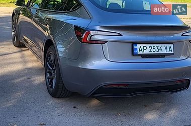 Седан Tesla Model 3 2025 в Запорожье