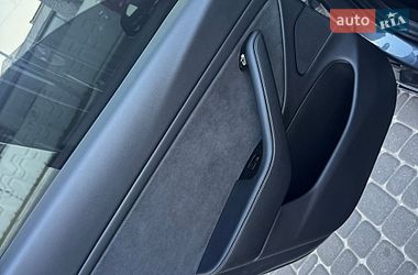 Седан Tesla Model 3 2020 в Днепре