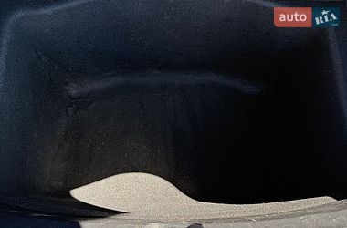 Седан Tesla Model 3 2018 в Киеве