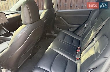 Седан Tesla Model 3 2020 в Киеве