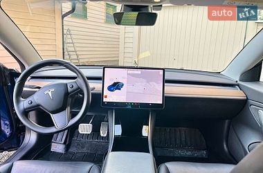 Седан Tesla Model 3 2019 в Харькове