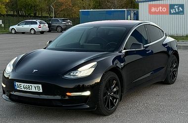 Седан Tesla Model 3 2019 в Днепре