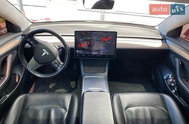 Седан Tesla Model 3 2017 в Луцьку