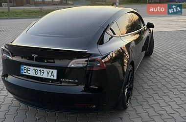 Седан Tesla Model 3 2018 в Врадиевке