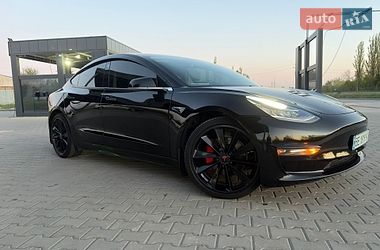Седан Tesla Model 3 2018 в Врадиевке