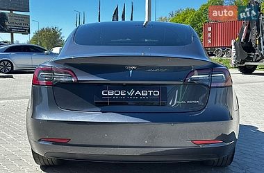 Седан Tesla Model 3 2022 в Львові