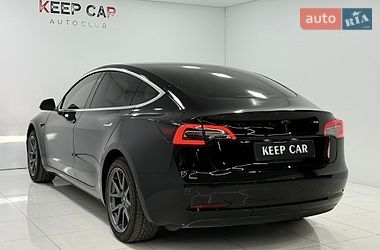 Седан Tesla Model 3 2019 в Одесі
