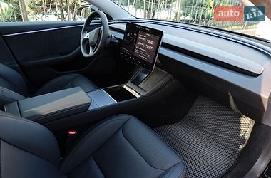 Седан Tesla Model 3 2024 в Львові фото 6 Седан Tesla Model 3 2024 в Львові