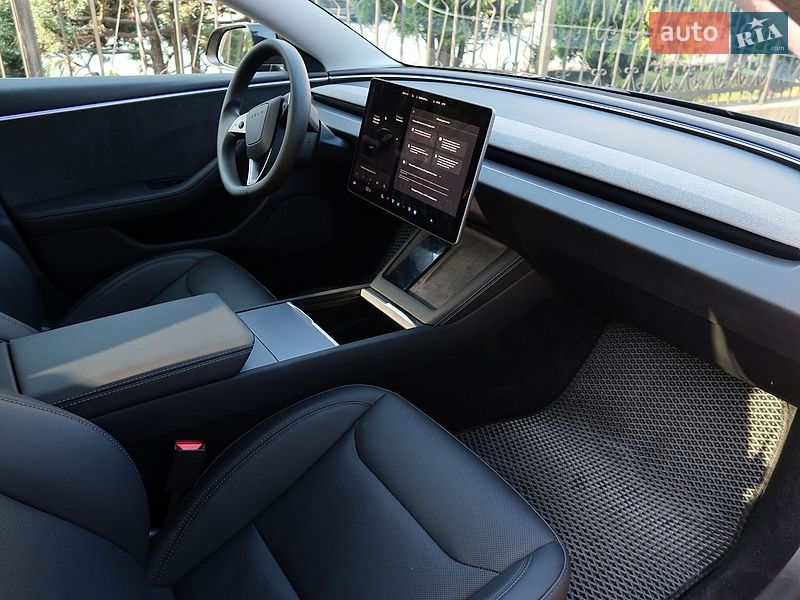 Седан Tesla Model 3 2024 в Львові фото 6 Седан Tesla Model 3 2024 в Львові
