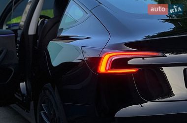 Седан Tesla Model 3 2024 в Львові фото 8 Седан Tesla Model 3 2024 в Львові