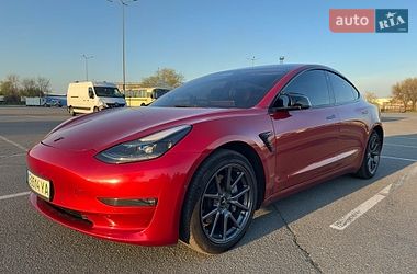 Седан Tesla Model 3 2022 в Дніпрі