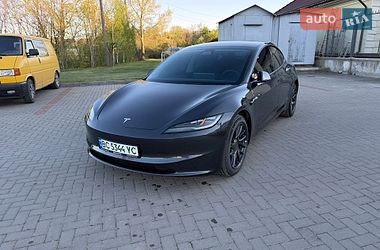 Седан Tesla Model 3 2024 в Золочеве