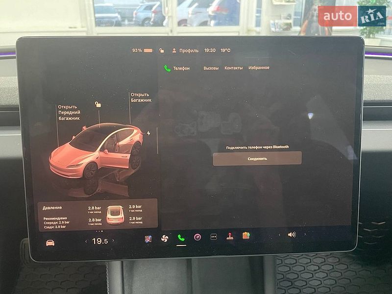 Седан Tesla Model 3 2024 в Киеве
