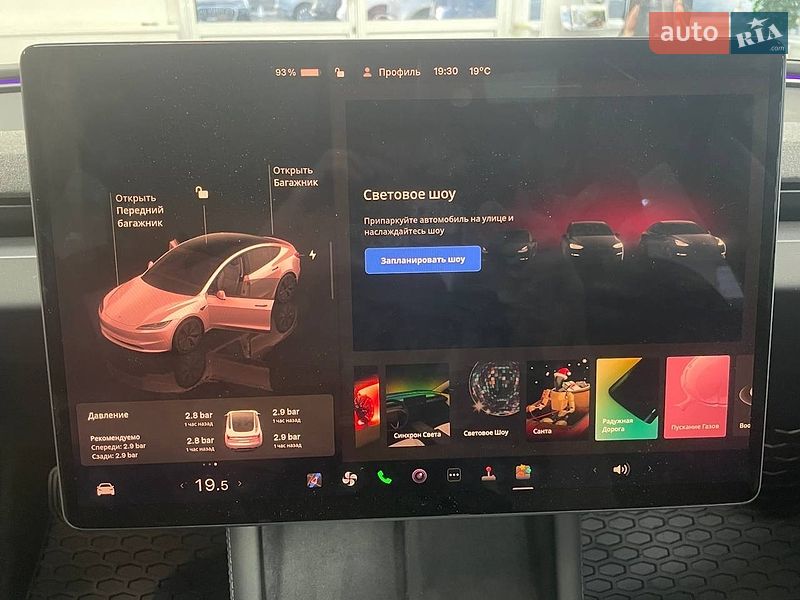 Седан Tesla Model 3 2024 в Киеве