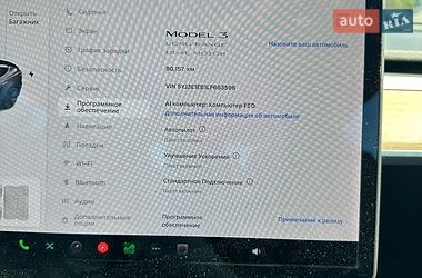 Седан Tesla Model 3 2020 в Ивано-Франковске
