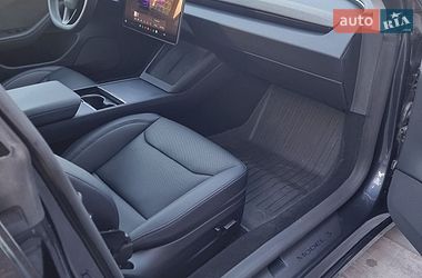 Седан Tesla Model 3 2024 в Дніпрі