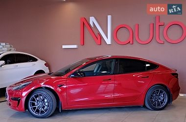 Седан Tesla Model 3 2021 в Одесі