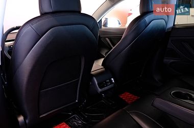 Седан Tesla Model 3 2021 в Одесі