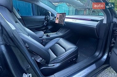 Седан Tesla Model 3 2019 в Одессе