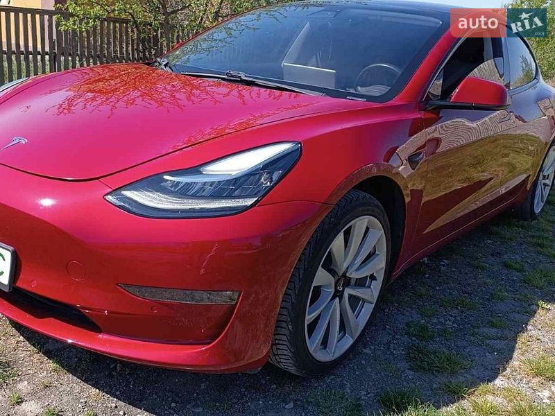 Tesla Model 3 2018