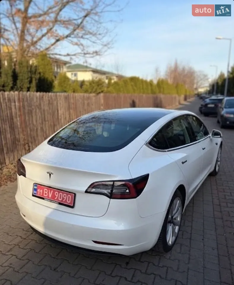 2020 Tesla Model 3 - мініатюра 13