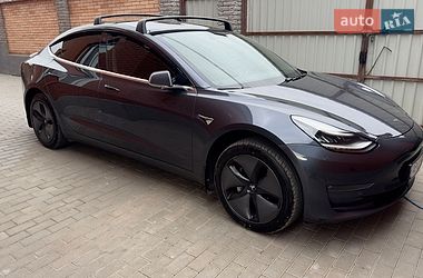 Седан Tesla Model 3 2019 в Вінниці