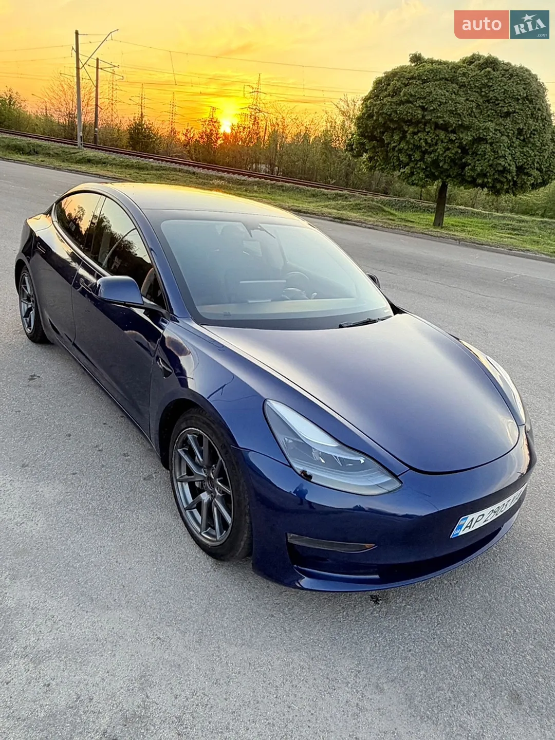 2022 Tesla Model 3 - фото 1